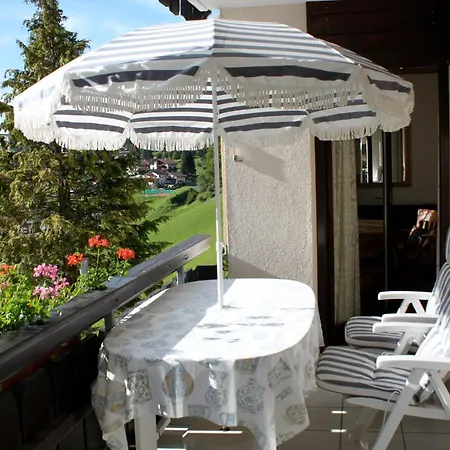 Haus Gueatli Apartment